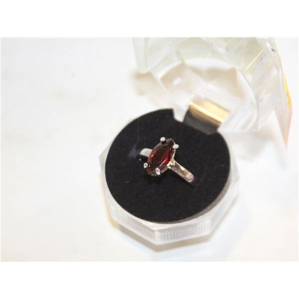 SZ. 8 SP. MARQUISE CUT GARNET COLOR CZ RING