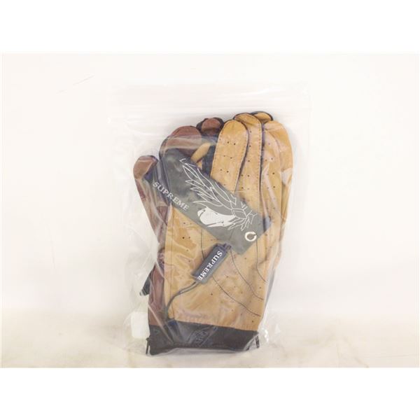 TWO PAIRS OF LEATHER GLOVES SIZE MEDIUM