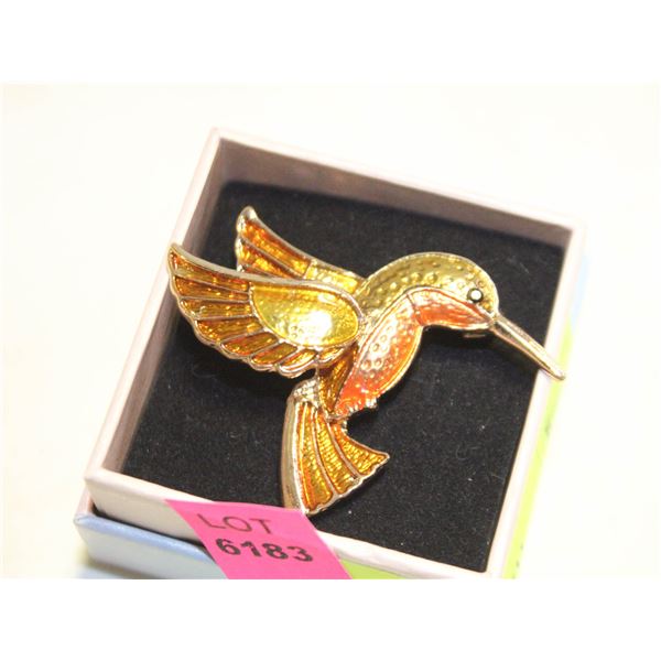 NEW HUMMINGBIRD BROOCH WITH TEXTURED