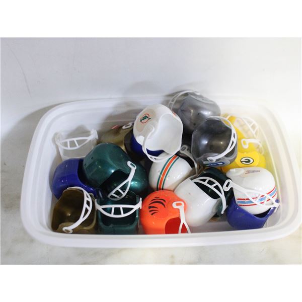 LOT OF VTG BUBBLE GUM MACHINE NFL HELMETS