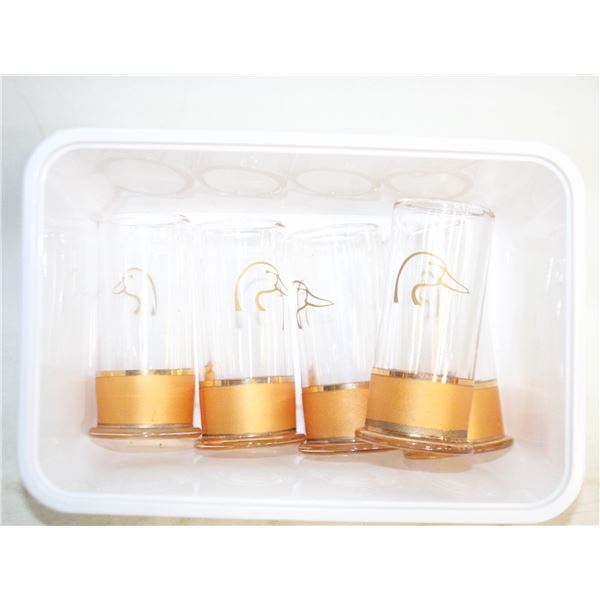 DUCKS UNLIMITED SHOT GUN SHOT GLASSES