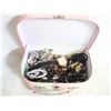 Image 1 : PAPERBOARD SUITCASE W ESTATE JEWELLERY