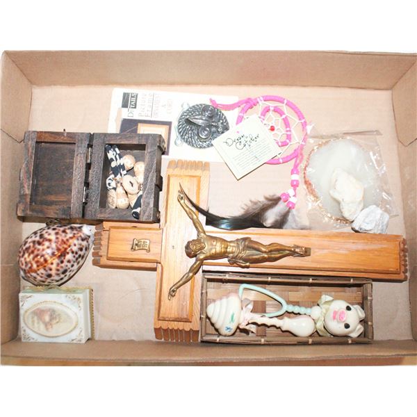 ESTATE RELIGIOUS THEMED DECOR + MORE