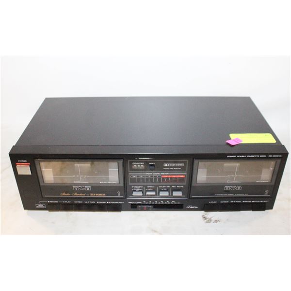 VINTAGE FISHER DOUBLE CASSETTE DECK