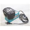 Image 1 : MAKITA CHARGER W/14.4 V BATTERY