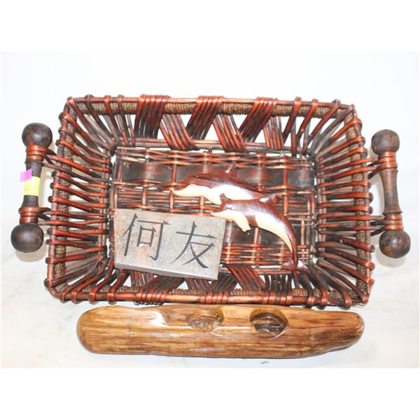 WICKER BASKET DOUBLE HANDLED + STONE
