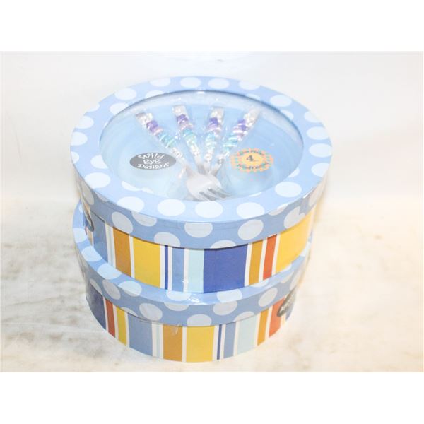 NEW 2 SETS OF APPETIZER/DESSERT GLASS