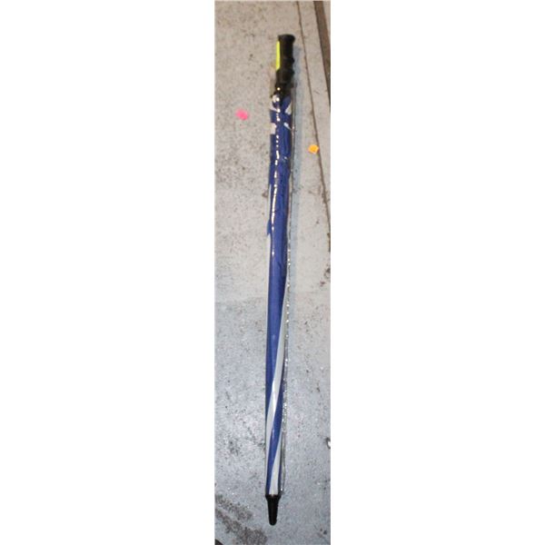 VINTAGE ESSO PROMOTIONAL 37" UMBRELLA