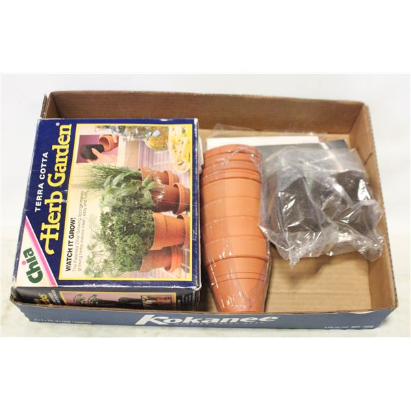 1995 CHIA TERRA COTTA HERB GARDEN NEW IN BOX