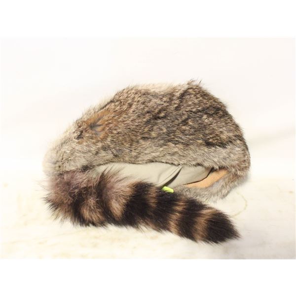 FUR DAVEY CROCKET HAT GLOBECRAFT CANADA