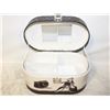 Image 1 : VINTAGE MARCO FABIANO VANITY CASE W/HANDLE