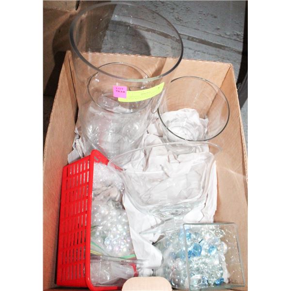 DECORATIVE GLASS VASES FOR FLORAL ARRANGING