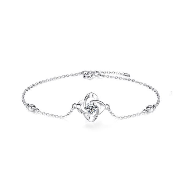 925S GRA CERTIFIED 4-LEAF DESIGN ROUND BRILLIANT