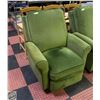 Image 1 : PROLOUNGER VELVET PUSH BACK RECLINER CHAIR GREEN
