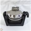 Image 1 : CUISINART CONVERTIBLE BELGIAN WAFFLE MAKER