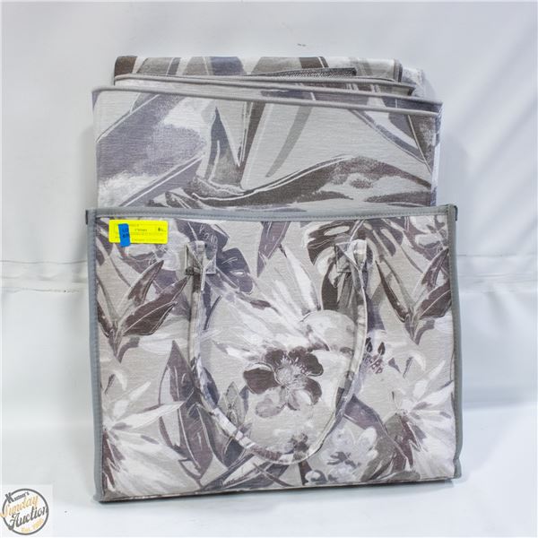 TOMMY BAHAMA RUG IN A TOTE BAG - 5 X 7'