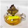 Image 1 : VTG CLEAR GLASS OIL LAMP WITH THUMB LOOP