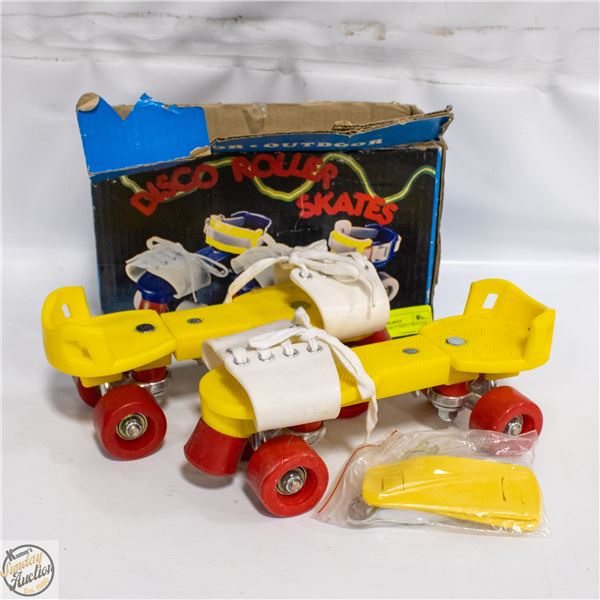 (1970) ADJUSTABLE DISCO ROLLER SKATES IN