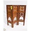 Image 1 : CARVED 3 PANEL TEAK DECORATIVE FOLDING SCREEN
