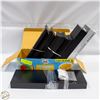 Image 1 : SMALL FLOATING SHELF BUNDLE - 7 ASSORTED