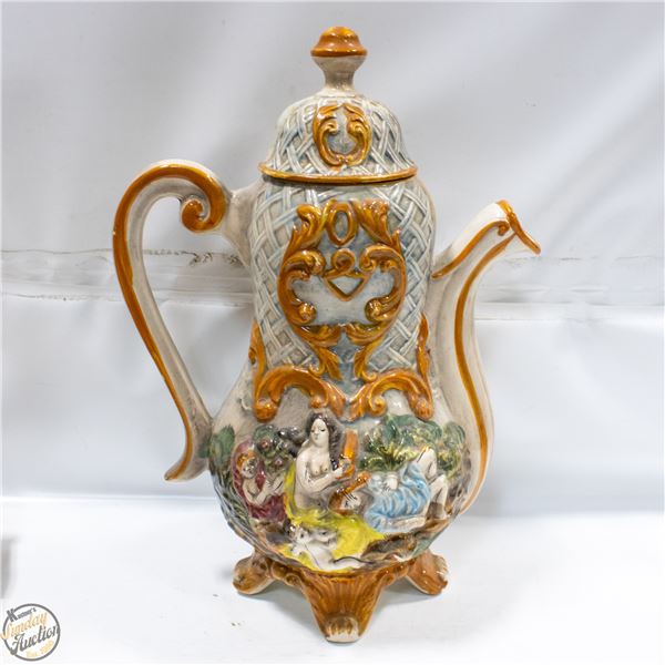 CAPODIMONTE LARGE JUG/PITCHER DECOR NUDE