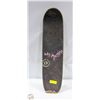 Image 2 : VINTAGE SKATEBOARD ADULT SIZE