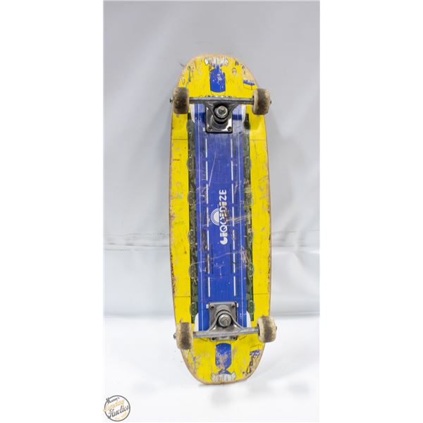 VINTAGE SKATEBOARD ADULT SIZE