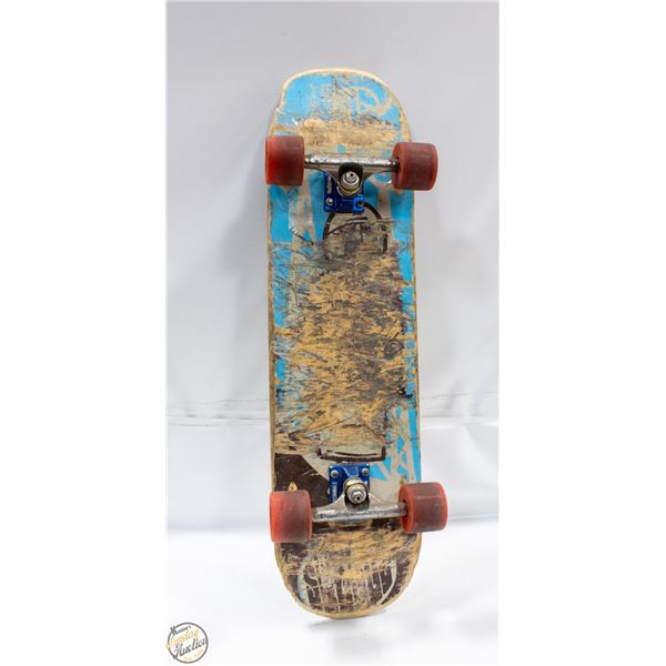 VINTAGE SKATEBOARD ADULT SIZE