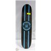 Image 2 : VINTAGE SKATEBOARD ADULT SIZE