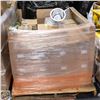 Image 1 : PALLET OF LED POT LIGHTS