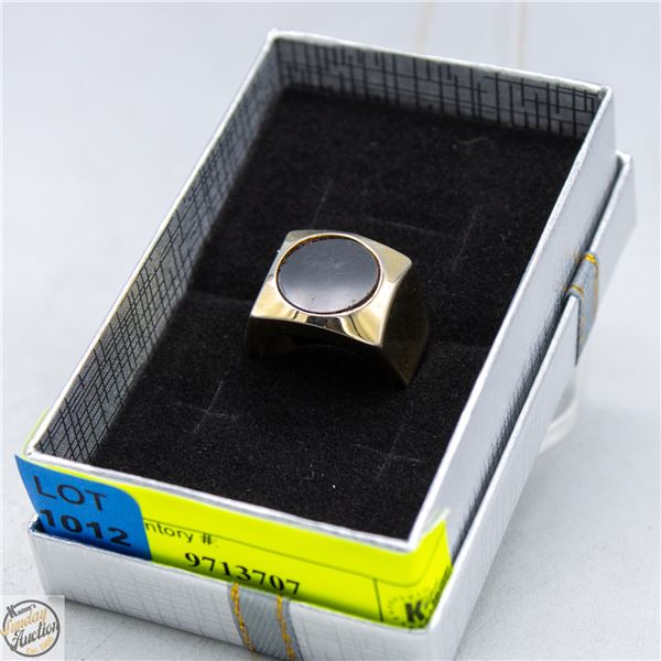 MENS BLACK ONYX GOLD PLATED RING SIZE 6
