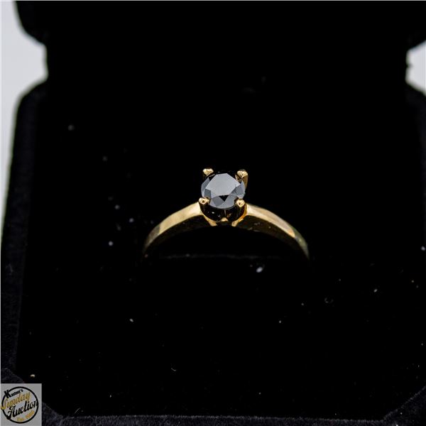#4629-NATURAL DIAMOND WEIGHING AN