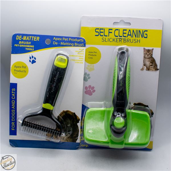 #4679-DOG AND CAT DE-MATTING BRUSH AND