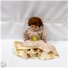 Image 1 : VINTAGE 1940S WOOD DOLL