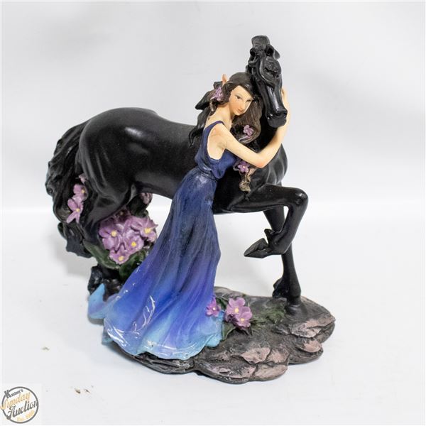 SPIRIT BOND FAIRY IN PURPLE DRESS FIGURINE