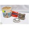 Image 1 : VINTAGE VIEW FINDERS WITH VARIOUS FILMS