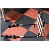 Image 1 : UNIVERSAL BED SAFETY RAILING - STABLE TUBE
