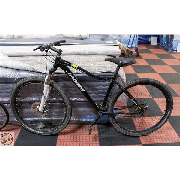 MOUNTAIN BIKE JAMIS 21” FRAME 29” TIRES