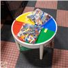 Image 1 : SMALL LEGO TABLE WITH SMALL ASSORTMENT OF LEGO