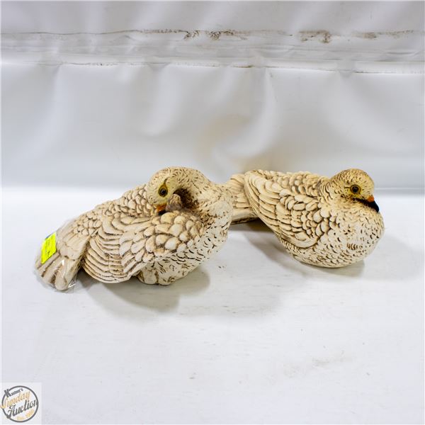 2 DOVE CERAMIC ORNAMENTS