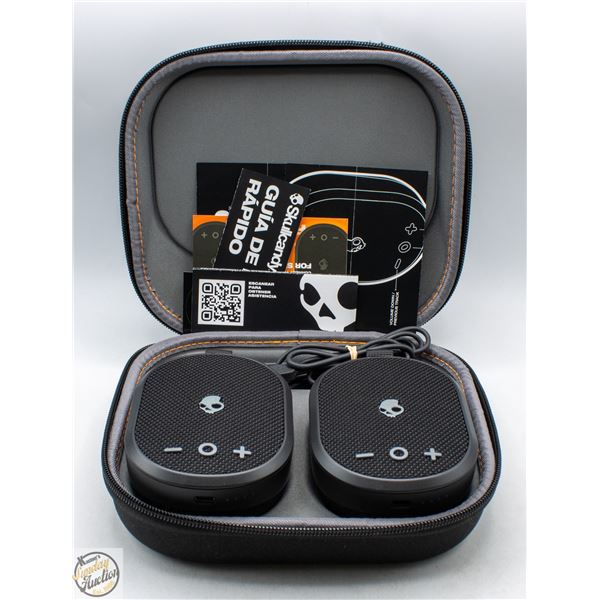 NEW SKULLCANDY KILO PAIR OF BLUETOOTH SPEAKERS