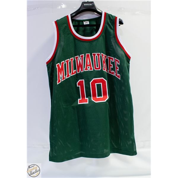 SIGNED JERSEY WITH COA BOB DANDRIDGE NBA BUCKS