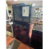 Image 1 : WHIRLPOOL BLACK FRIDGE 18 CU FT MODEL WRT318FZDB02