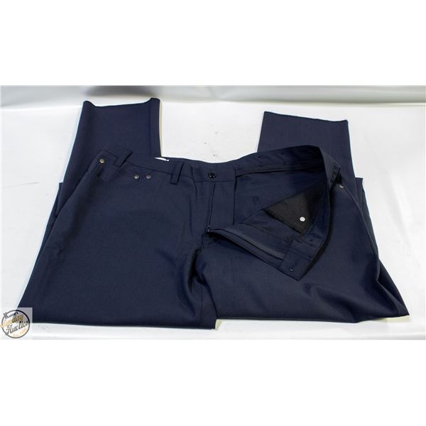 MENS SIZE 38 GALA SUPREME THERMOREGULATING FABRIC