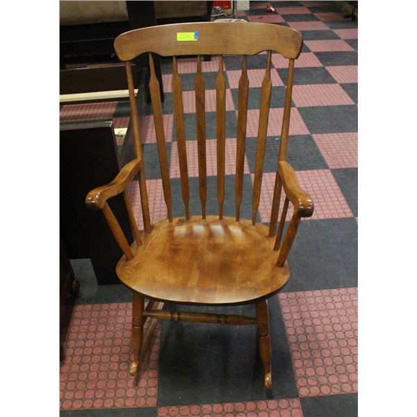 ESTATE SOLID WOOD MAPLE ROCKING CHAIR