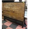 Image 1 : QUEEN SIZE WOOD HEAD BOARD