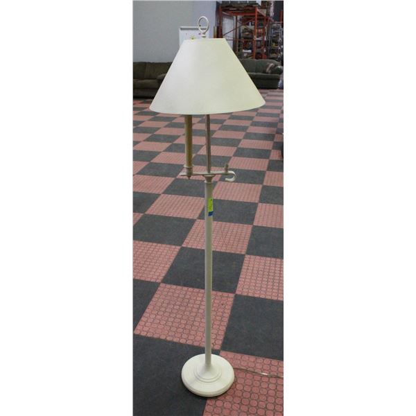 TALL WHITE CANDLE STICK FLOOR LAMP H-61"