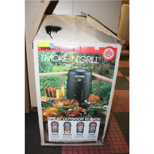 BRINKMAN SMOKE N GRILL STAND UP SMOKER