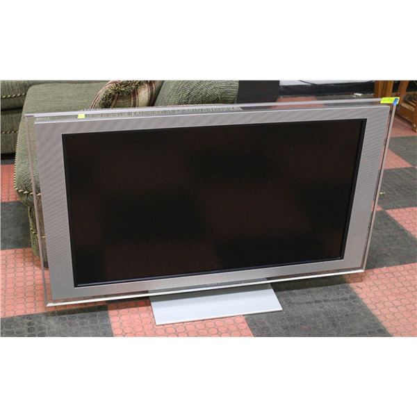 BRAVIA 46" WITH REMOTE