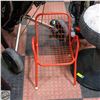 Image 1 : RED WIRE TODDLER CHAIR